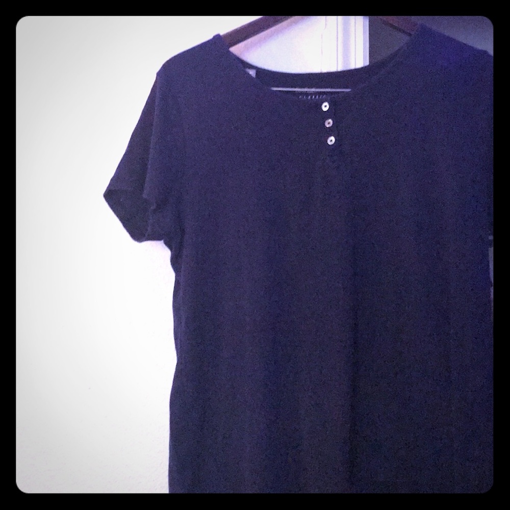 navy blue t-shirt
